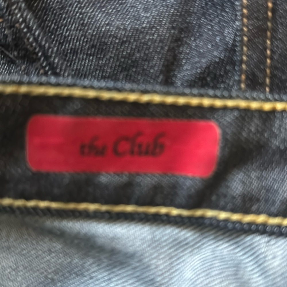 AG jeans 30/31 The Club Dark Denim Jeans Barely Used